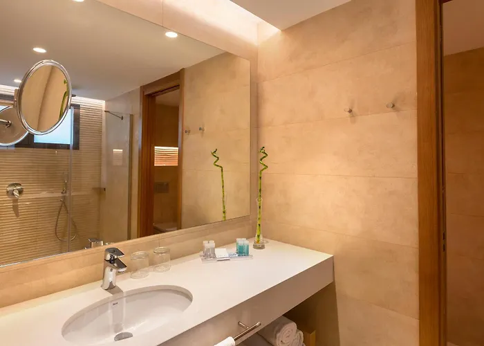 Hipotels Barrosa Park (Adults Only)